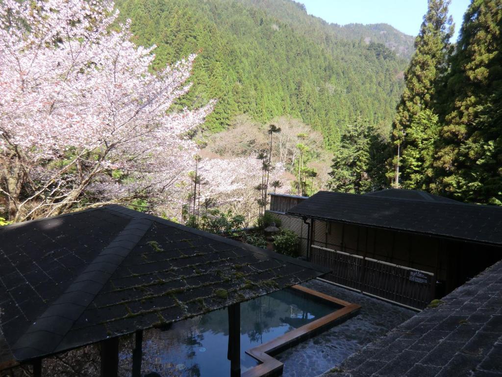 Kurama Onsen Hotel Kyoto Exterior photo